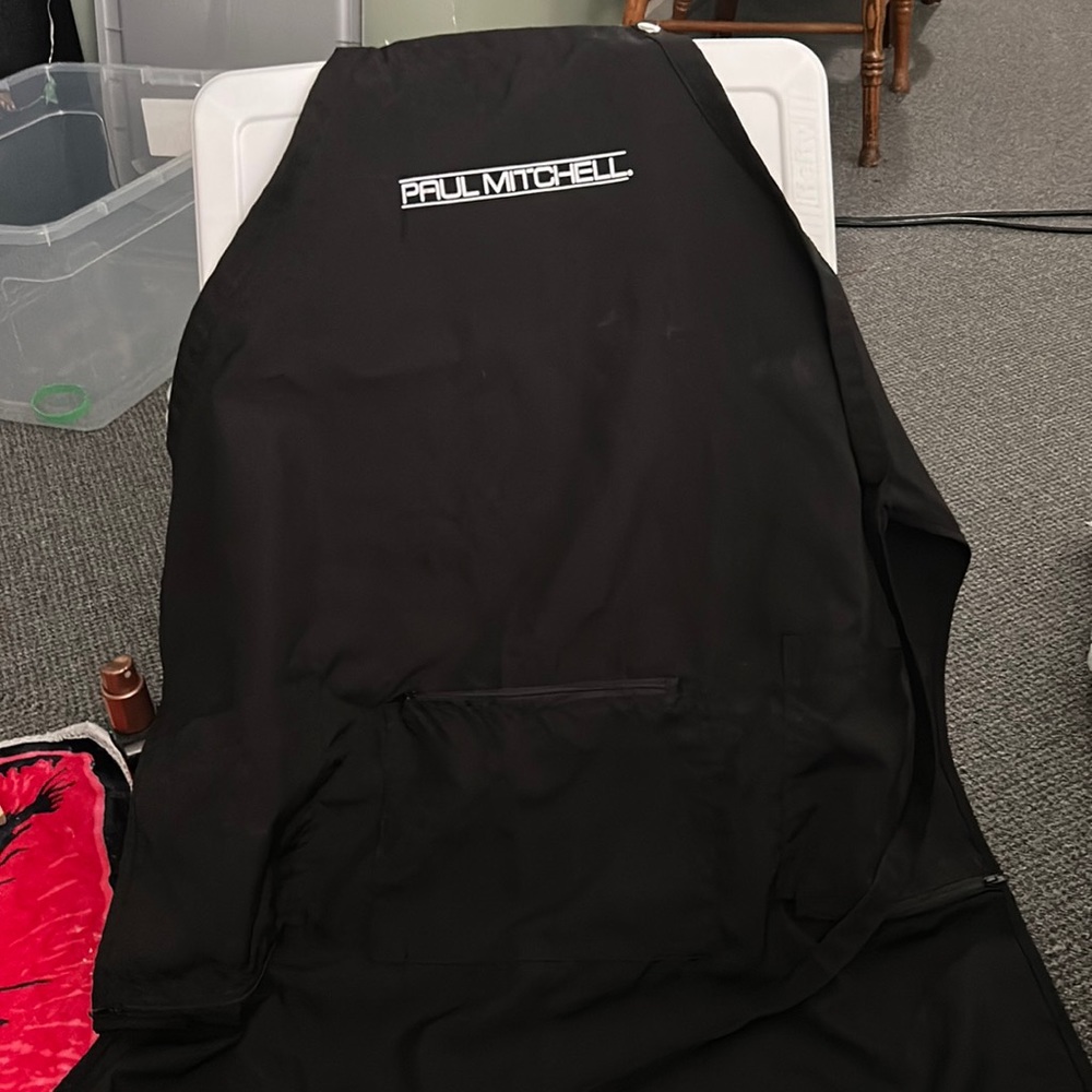 Paul Mitchell hairdresser apron🖤